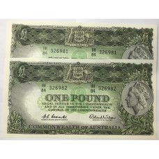 AUSTRALIA 1961 . ONE 1 POUND BANKNOTES . CONSECUTIVE PAIR